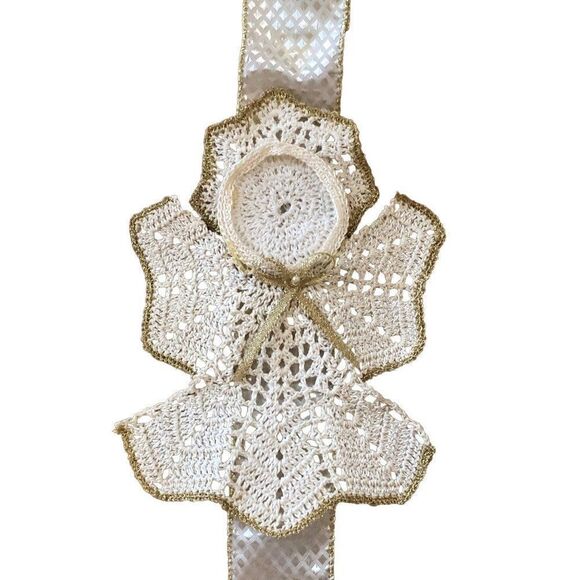 Vintage Crochet Christmas Picture Frame Swag Angels - Picture 2 of 2